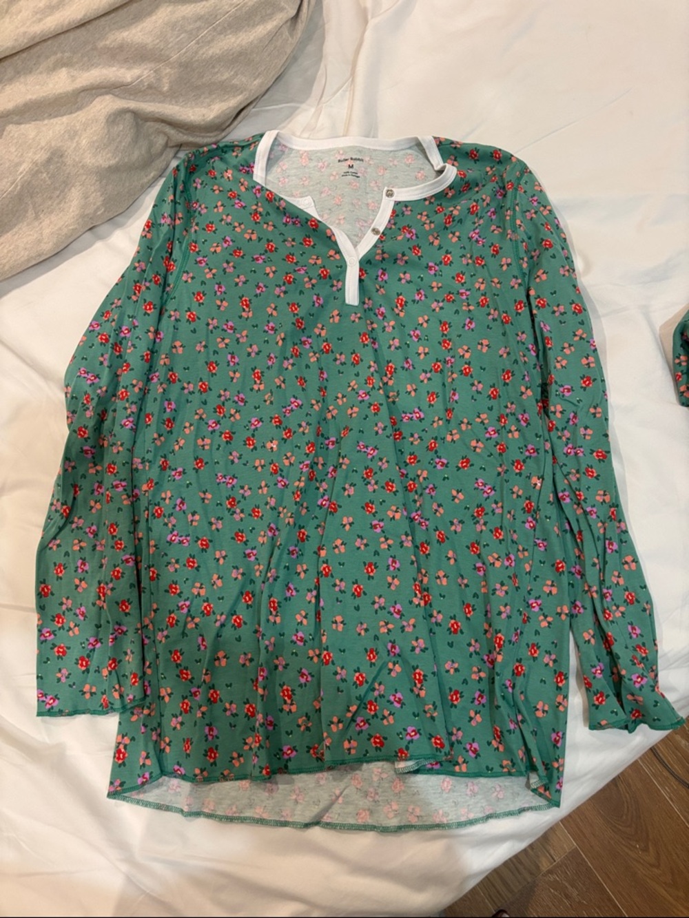 Roller Rabbit Blooms Pajama Set - Picture 5 of 6